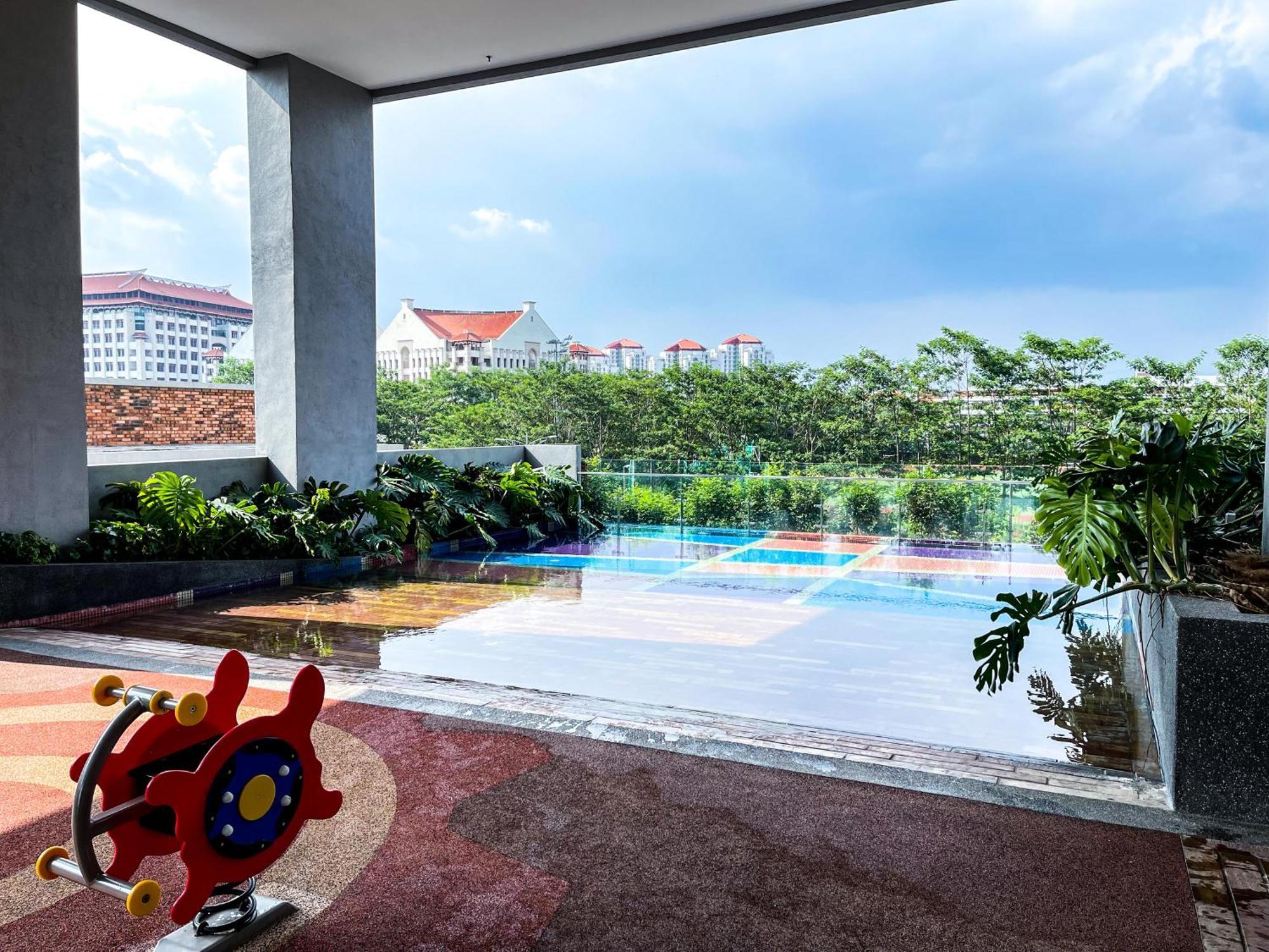 Apartment Bell - Klia Transit Hub - Erl Salak Tinggi Station - Sepang