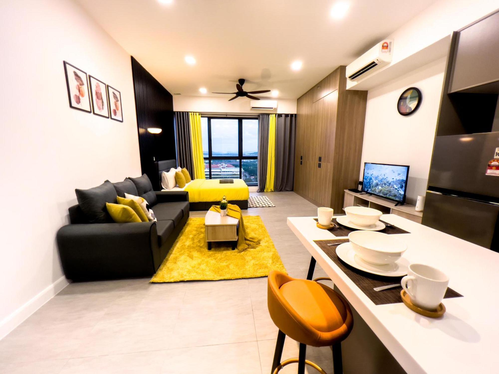 Apartment Bell - Klia Transit Hub - Erl Salak Tinggi Station - Sepang